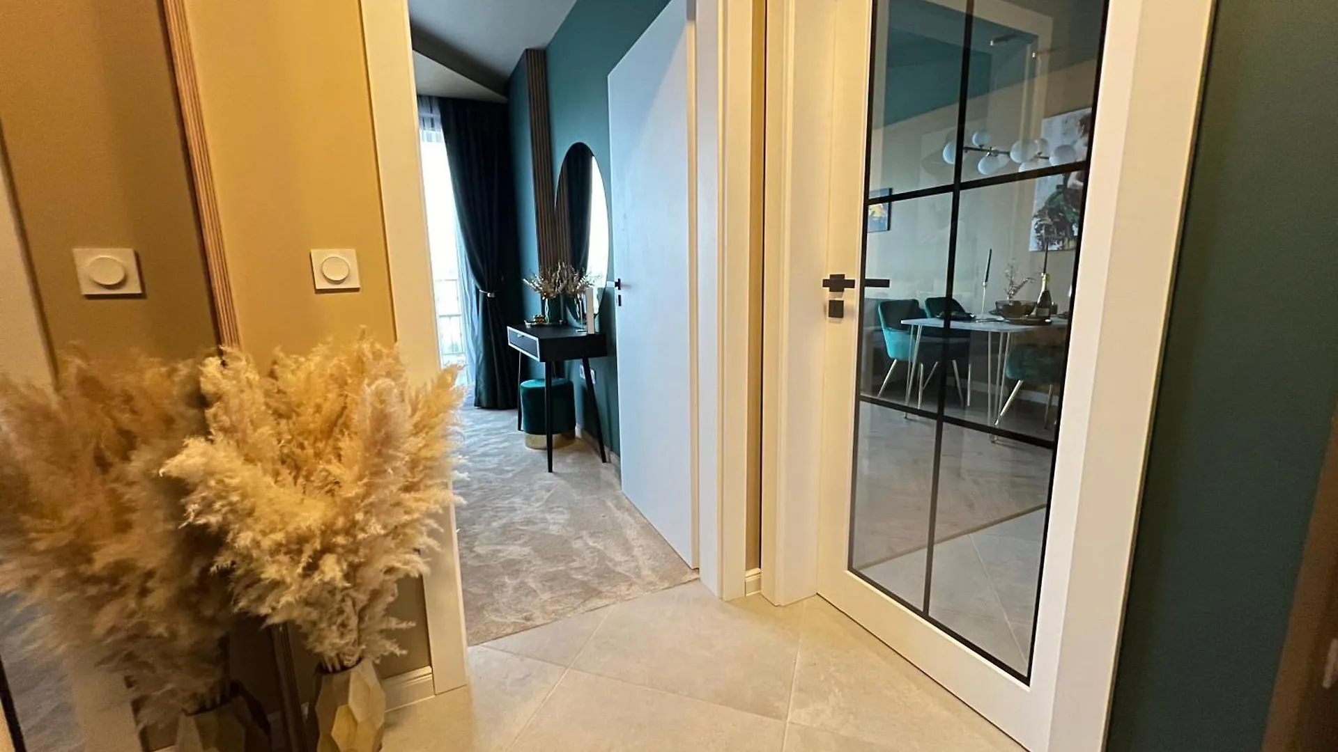 Nj Family Garden Apartment Varna